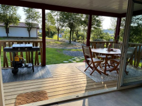 Charmant chalet avec spa à Hasparren, 50 m², piscine partagée